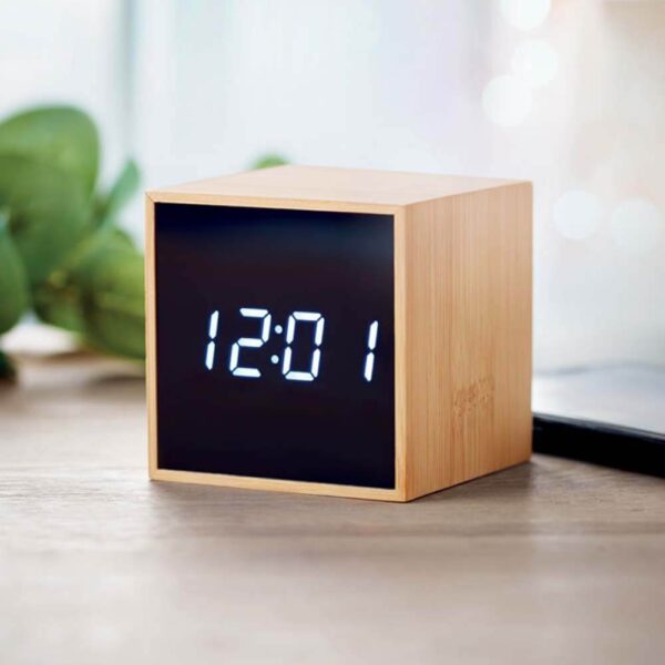 alarm-clock-bamboo-square-9922_ambiente