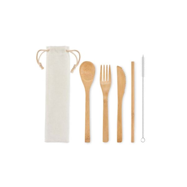 bamboo-cutlery-set-and-straw-6121_2