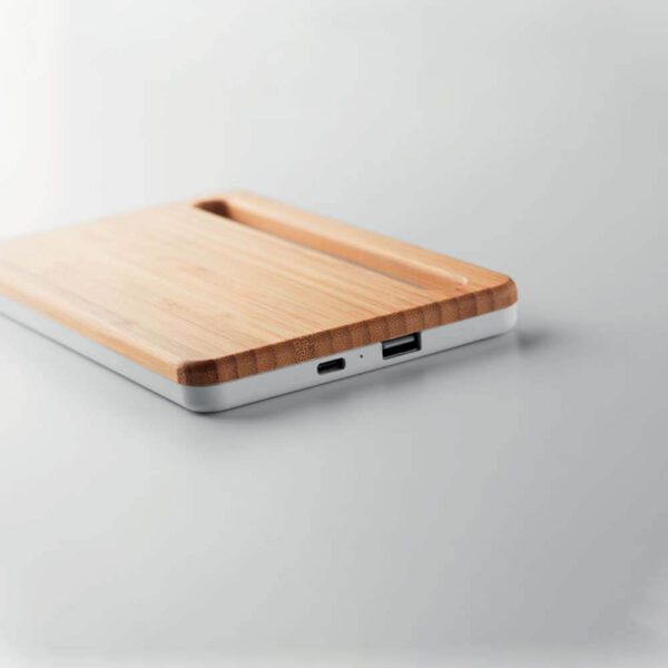 bamboo-wireless-charger-with-phone-holder-9665_detail