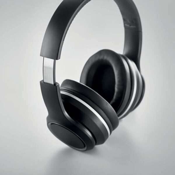 headphones-active-noise-cancelling-9920_detail
