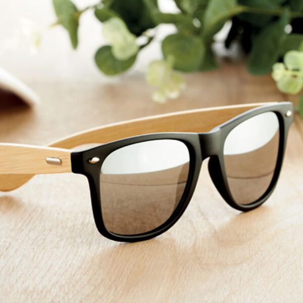 sunglasses-with-bamboo-arms-9617_ambiente