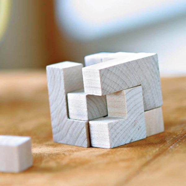 wooden-puzzle-cube-2585_4
