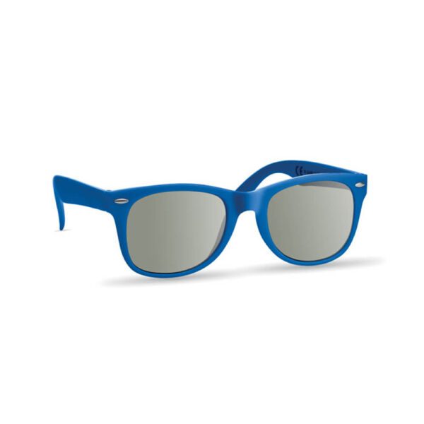 classic-sunglasses-7455_blue